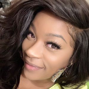 Meet your Posher, Keon